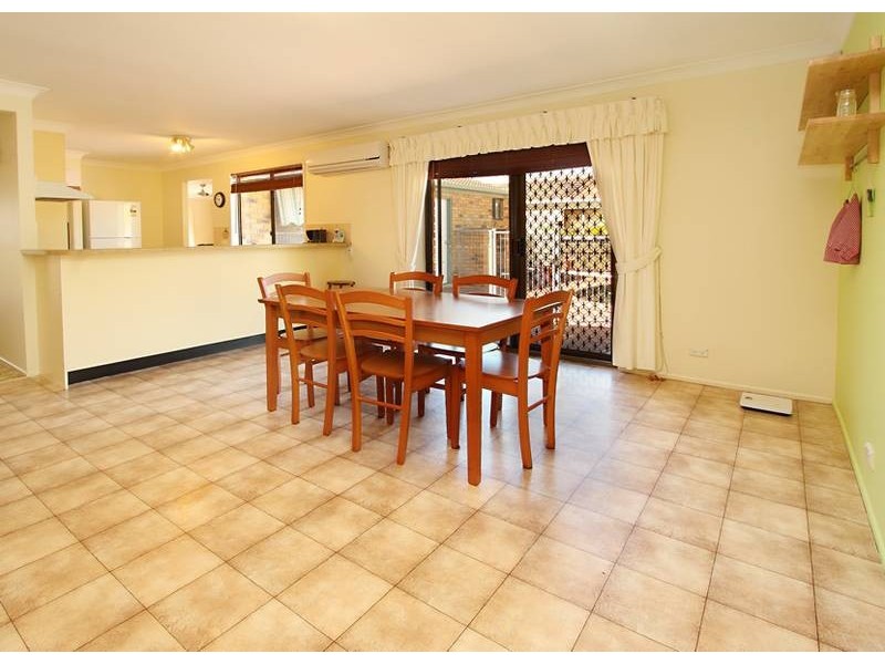 36 Cocas Street, Regents Park QLD 4118