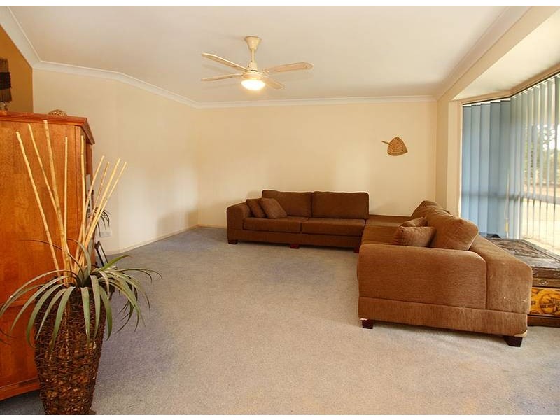 12 Dunnart Road, Greenbank QLD 4124