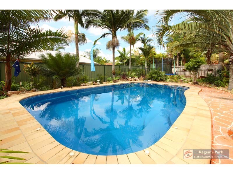 4 Hadley Court, Boronia Heights QLD 4124