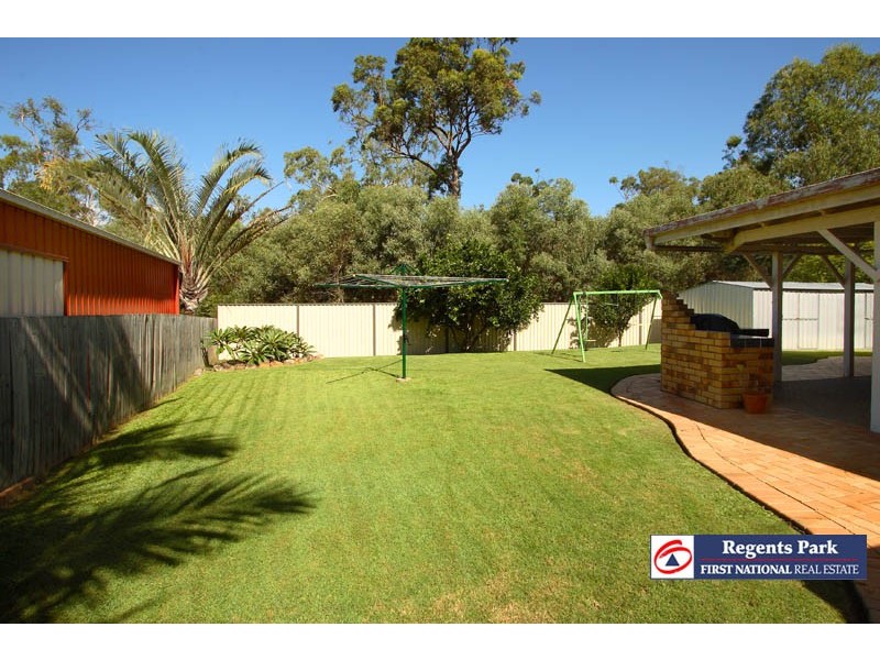 80 Haldham Cres., Regents Park QLD 4118