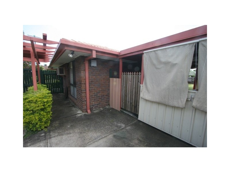 38 LIMERICK DRIVE, Crestmead QLD 4132