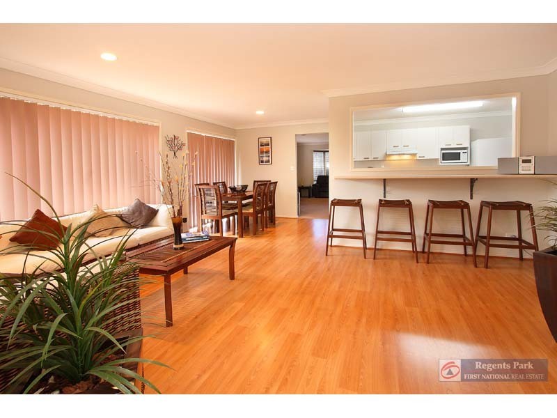 Regents Park QLD 4118