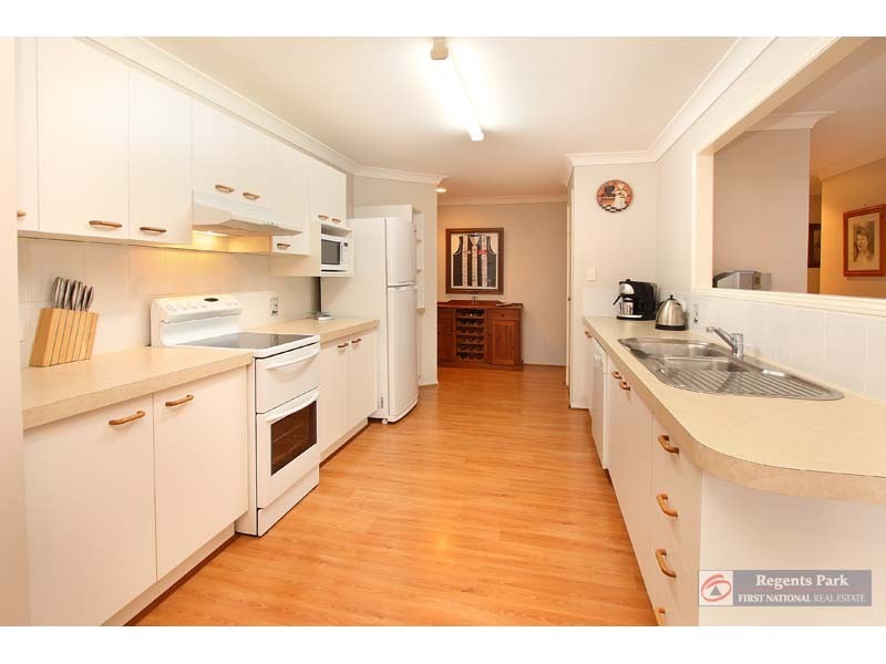 Regents Park QLD 4118