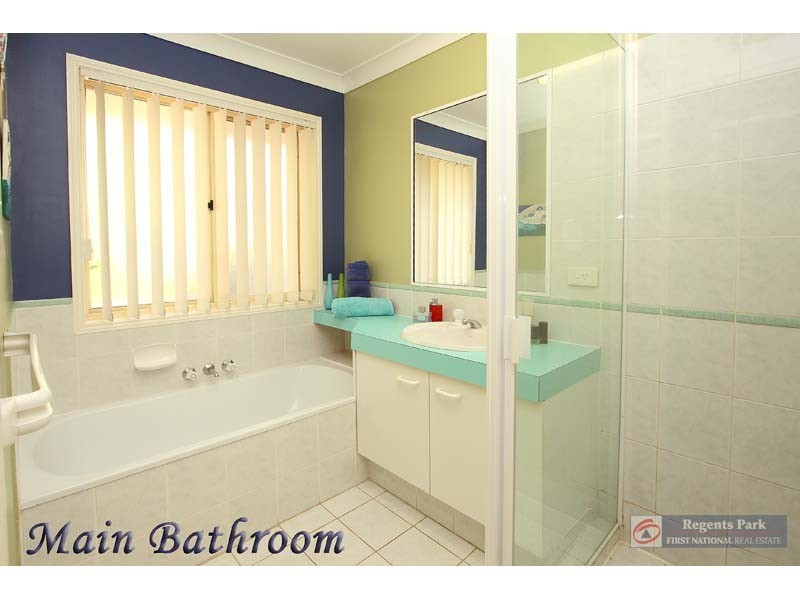 Regents Park QLD 4118