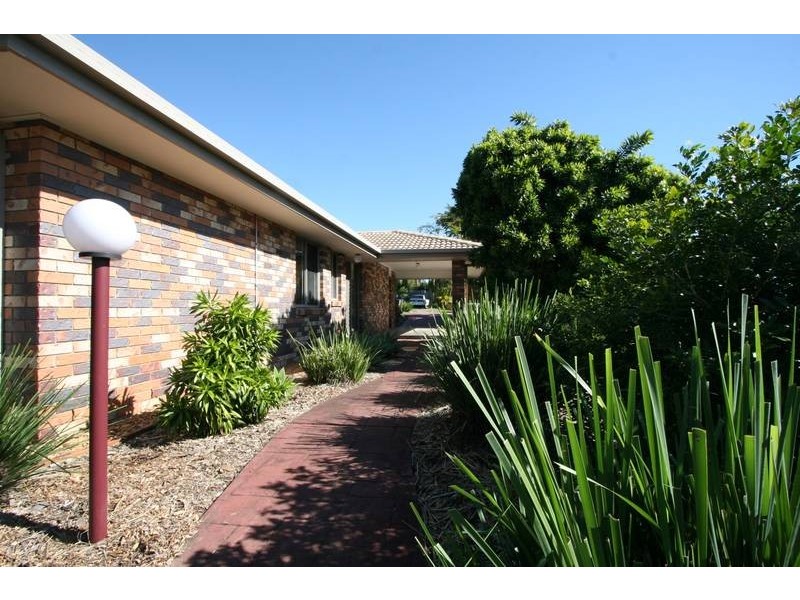 7 Thistle Street, Regents Park QLD 4118