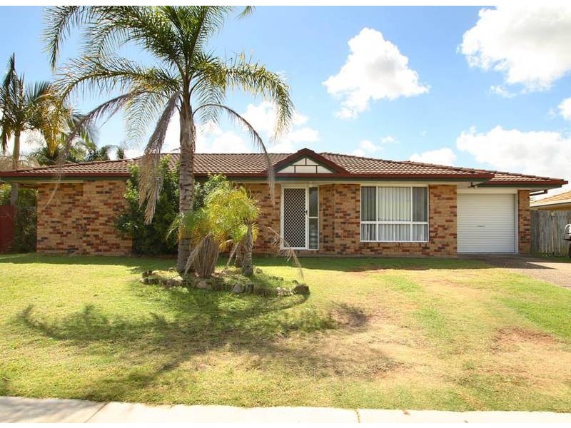 38 Bottlebrush Drive, Regents Park QLD 4118