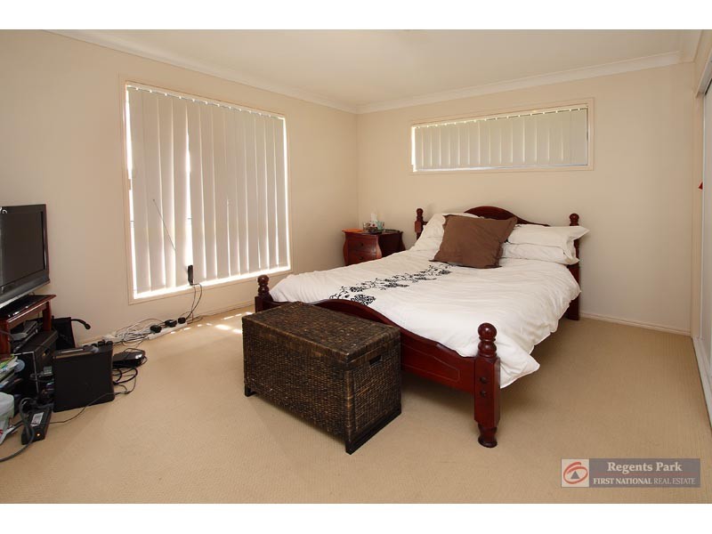 54 Lockyer Place, Crestmead QLD 4132