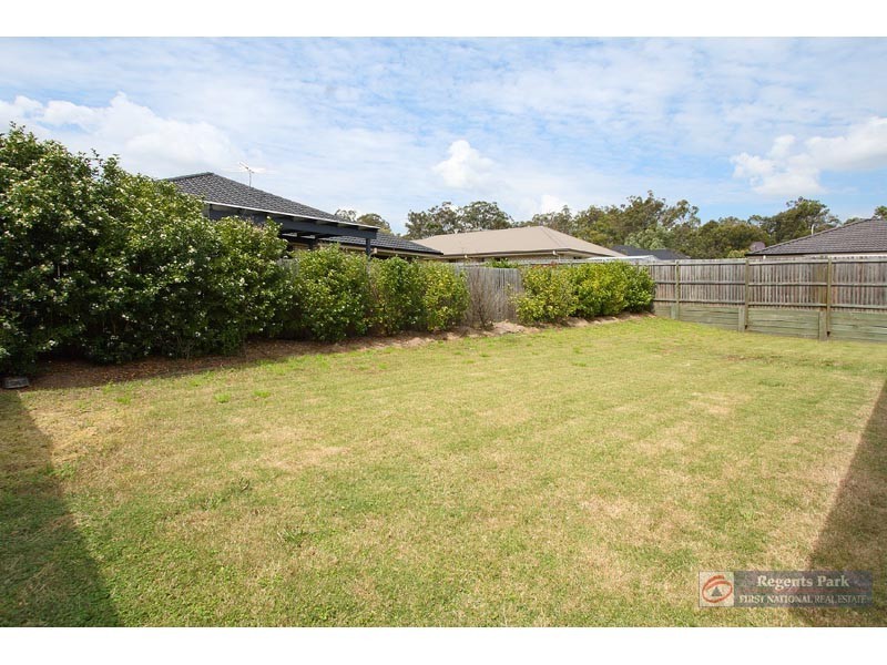 54 Lockyer Place, Crestmead QLD 4132