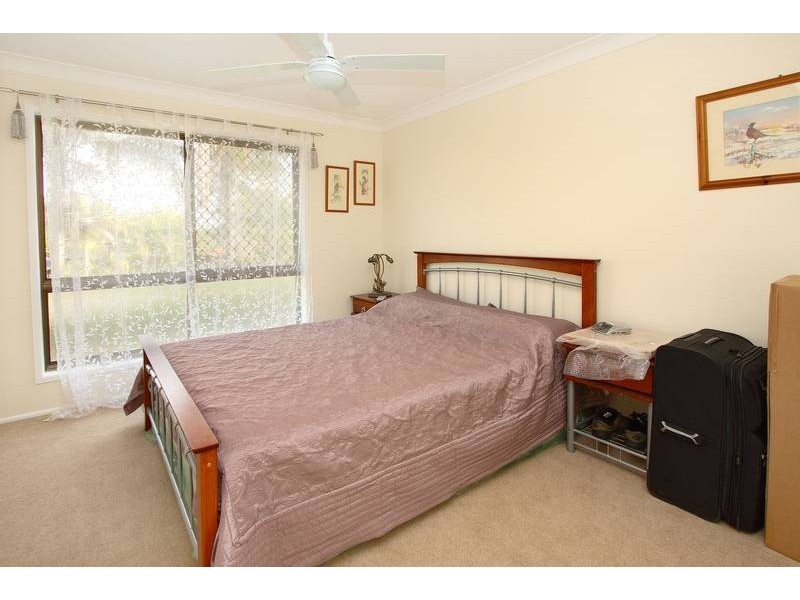 36 DRACON, Regents Park QLD 4118