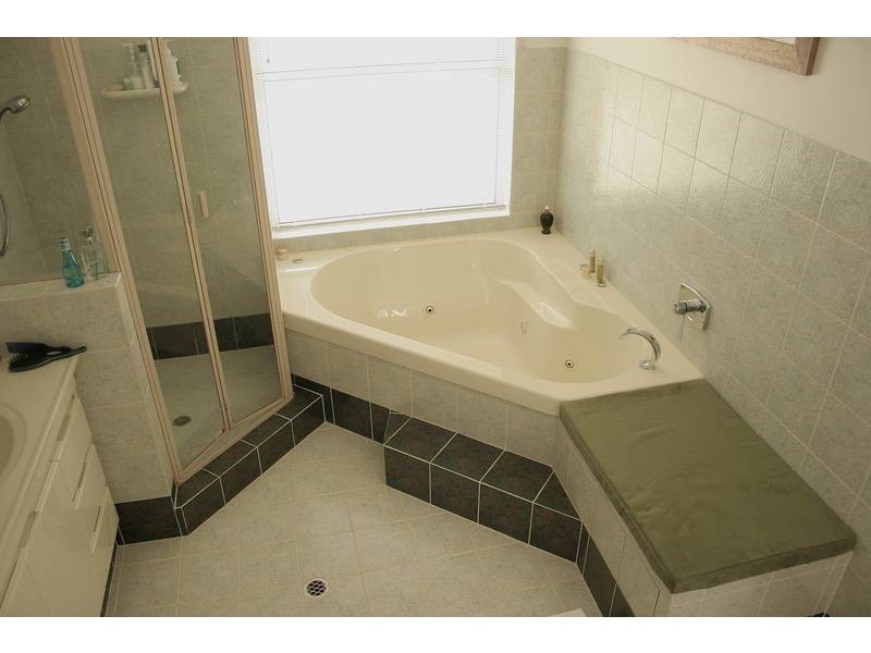 46 Gerrale Dve, Willow Vale QLD 4209