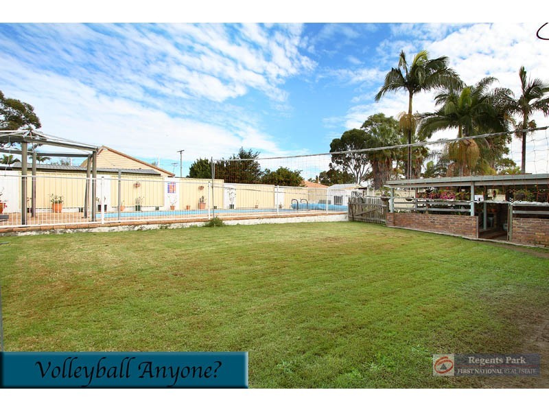 Regents Park QLD 4118
