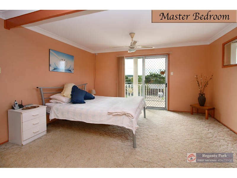 Regents Park QLD 4118