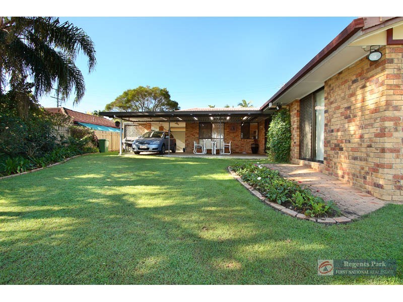 Regents Park QLD 4118