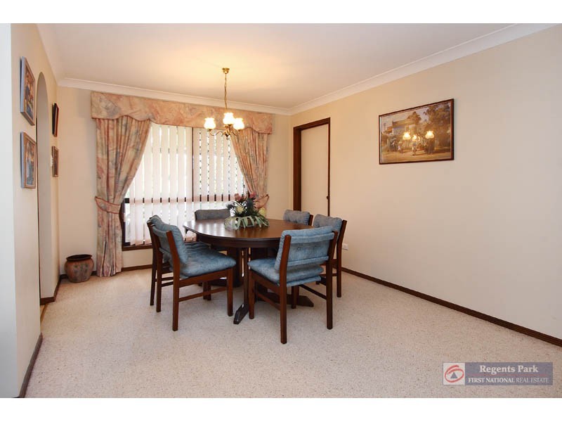Regents Park QLD 4118