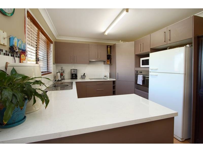 34 Redgum Drive, Regents Park QLD 4118
