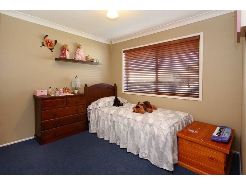 34 Redgum Drive, Regents Park QLD 4118