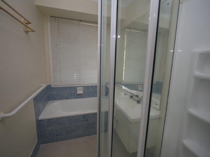 27 Algol Street, Regents Park QLD 4118