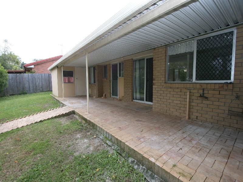 27 Algol Street, Regents Park QLD 4118