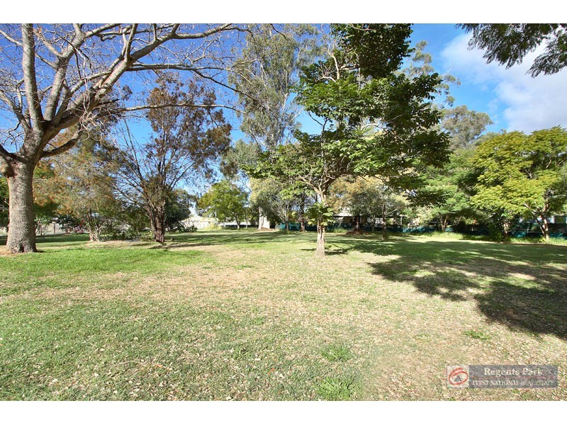 353-359 Middle Road, Greenbank QLD 4124