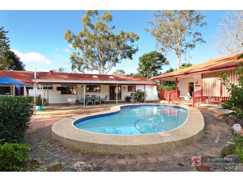 353-359 Middle Road, Greenbank QLD 4124