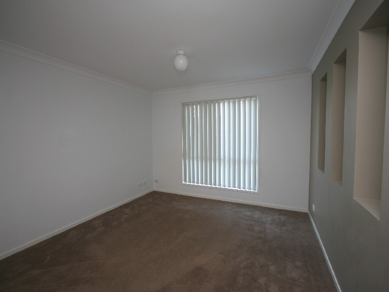 Regents Park QLD 4118