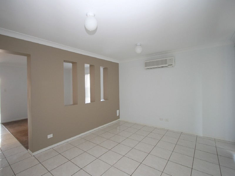 Regents Park QLD 4118