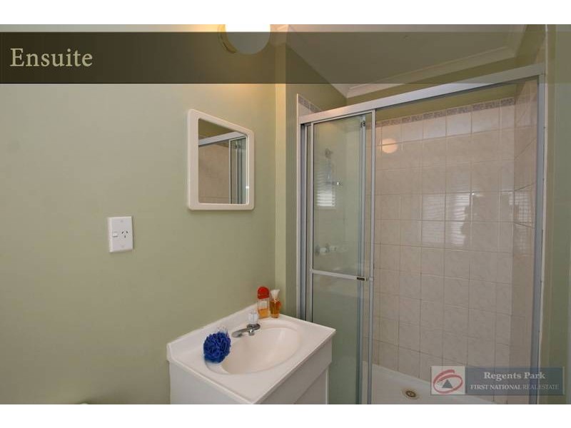 10 Itea Ct, Regents Park QLD 4118