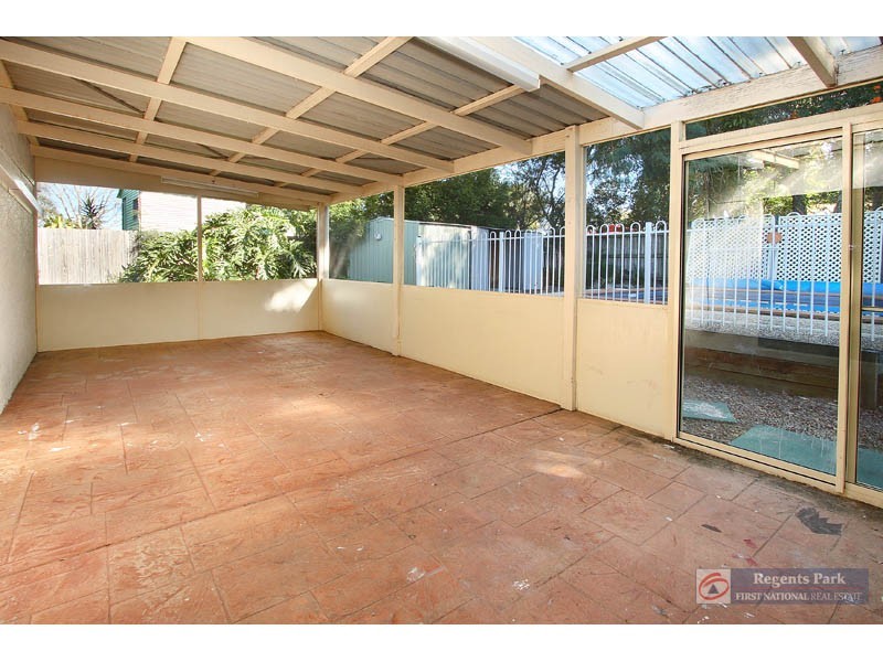 5 Flinders Cr, Boronia Heights QLD 4124