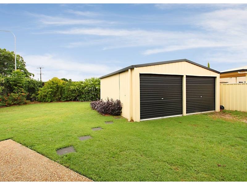 24 Cornell Close, Regents Park QLD 4118
