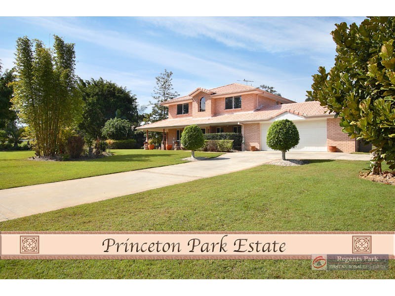 66 Boulia St, Greenbank QLD 4124