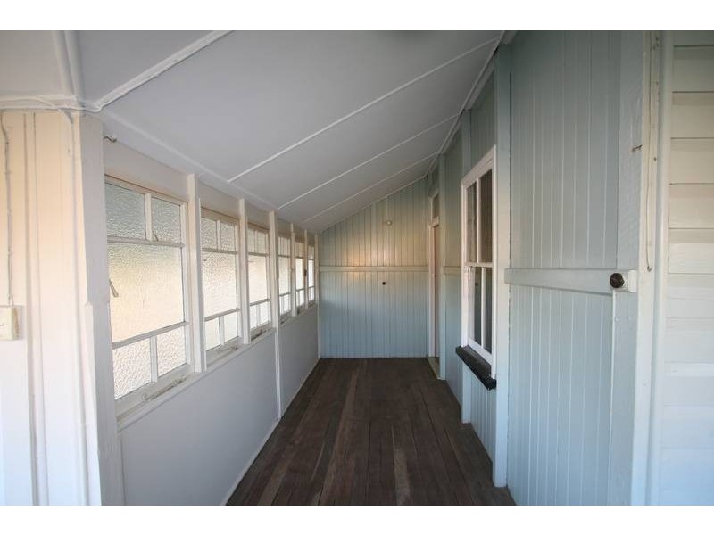 02 BRIDGE STREET, Redbank QLD 4301