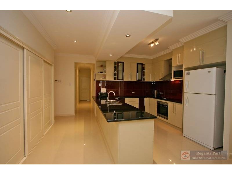 Regents Park QLD 4118
