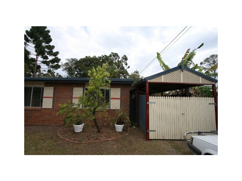 4 Oakdale Street, Browns Plains QLD 4118