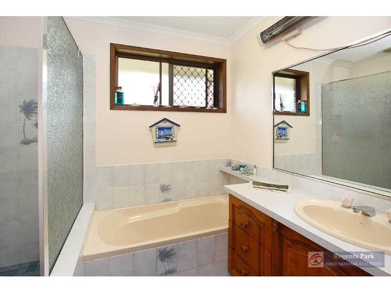 28 Kamarga, Greenbank QLD 4124
