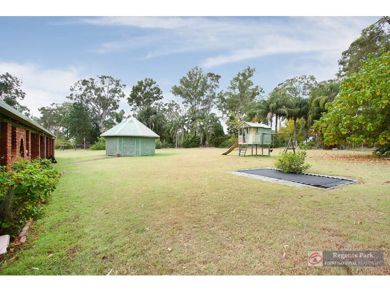 28 Kamarga, Greenbank QLD 4124