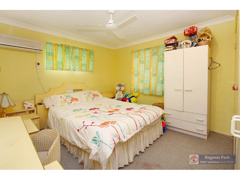 Boronia Heights QLD 4124