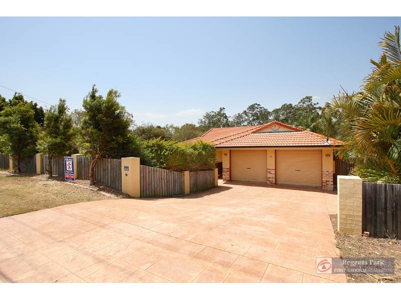 28 Colisa Cr, Regents Park QLD 4118