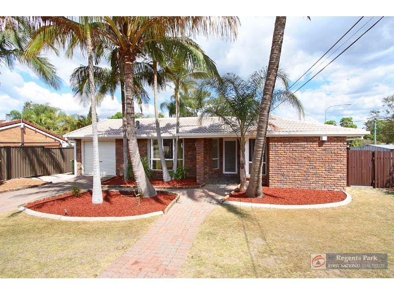 104 Parkroyal Cr, Regents Park QLD 4118