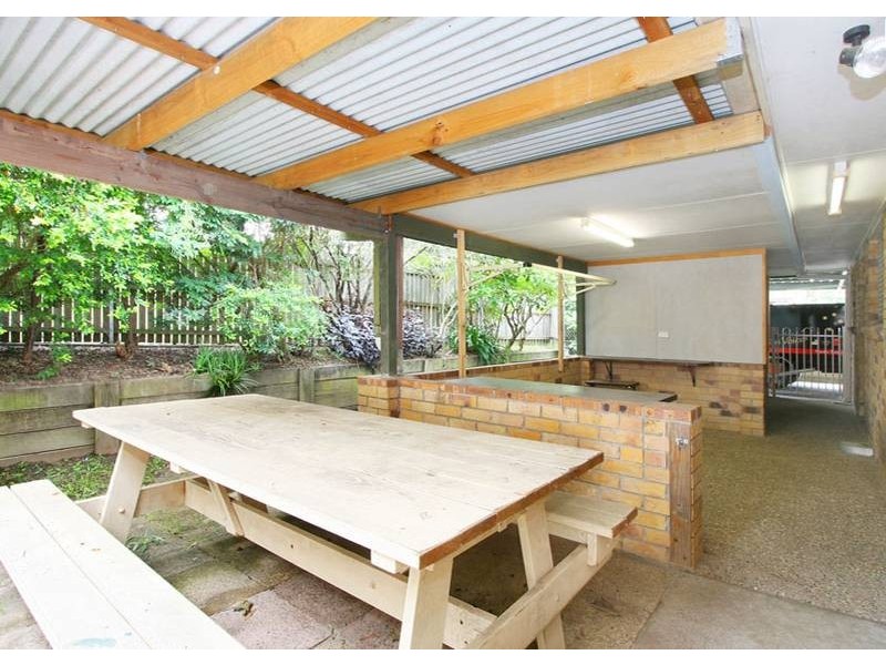 188 EMERALD DRIVE, Regents Park QLD 4118