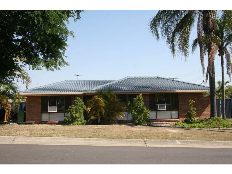 01 Ixora Ct, Regents Park QLD 4118