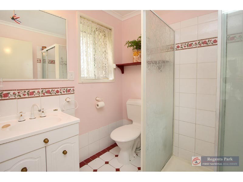 50 Haldham Crescent, Regents Park QLD 4118