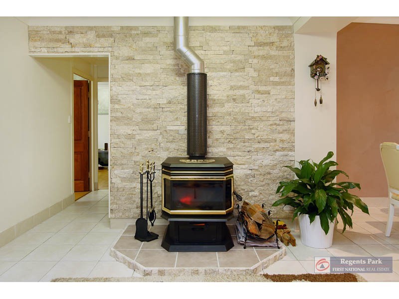 Boronia Heights QLD 4124