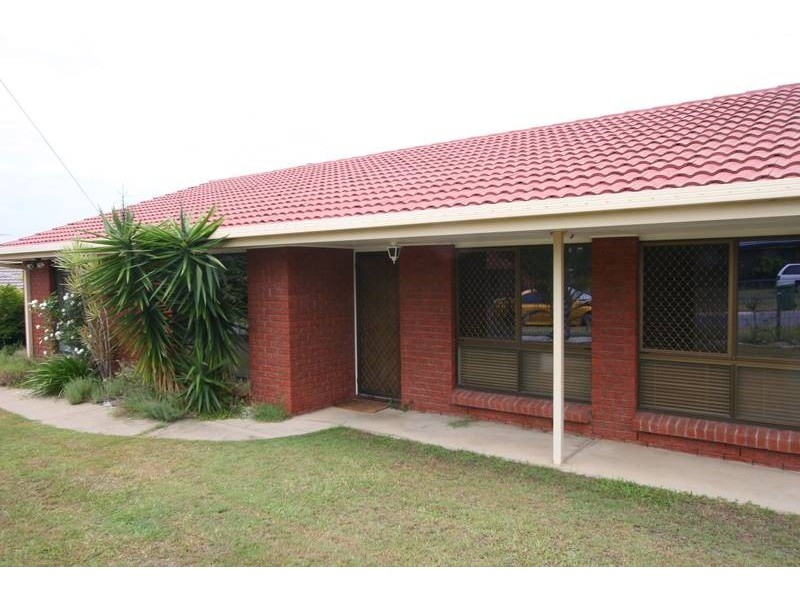 25 Dorachus Drive, Regents Park QLD 4118