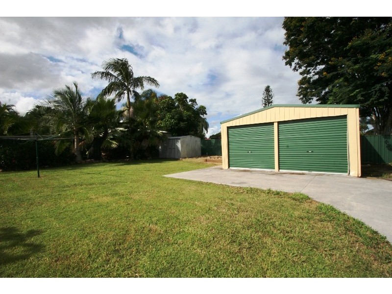 15 Whitcomb Street, Hillcrest QLD 4118