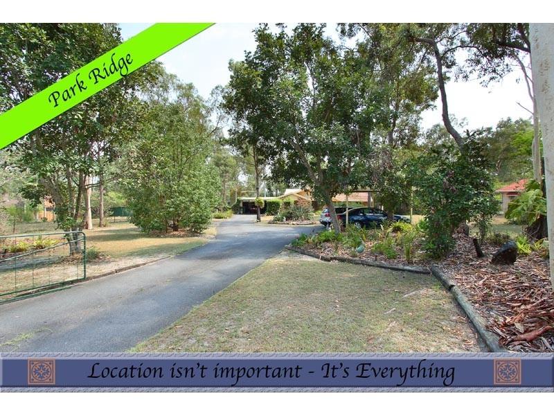 1 Peregrine Street, Park Ridge QLD 4125