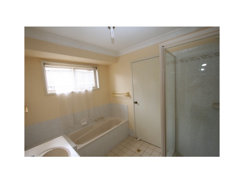 27 Cunningham Drive, Boronia Heights QLD 4124