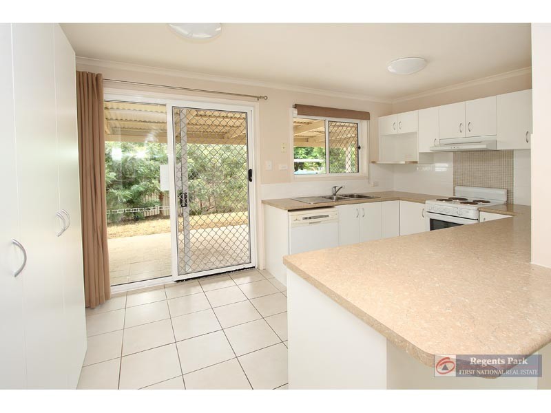 17 Hysten Street, Boronia Heights QLD 4124
