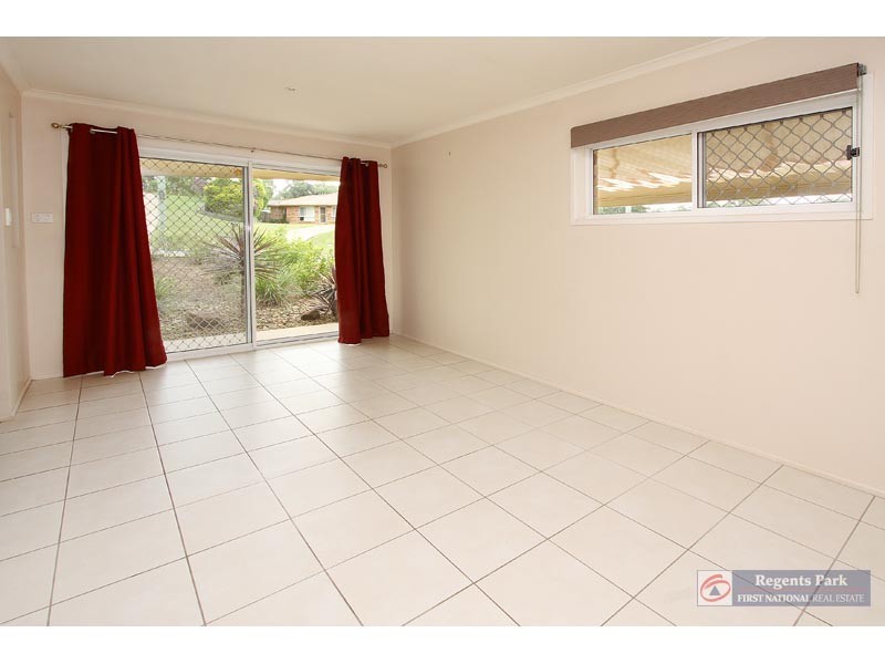 17 Hysten Street, Boronia Heights QLD 4124