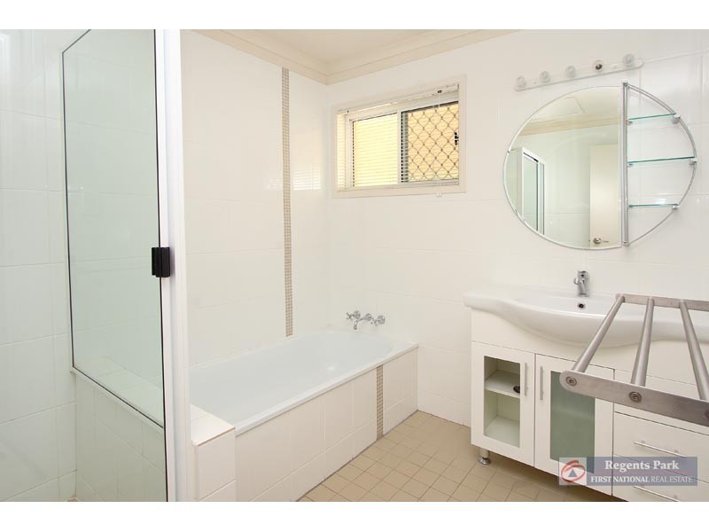 17 Hysten Street, Boronia Heights QLD 4124