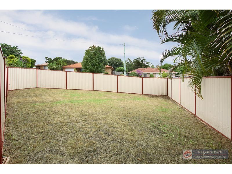 17 Hysten Street, Boronia Heights QLD 4124